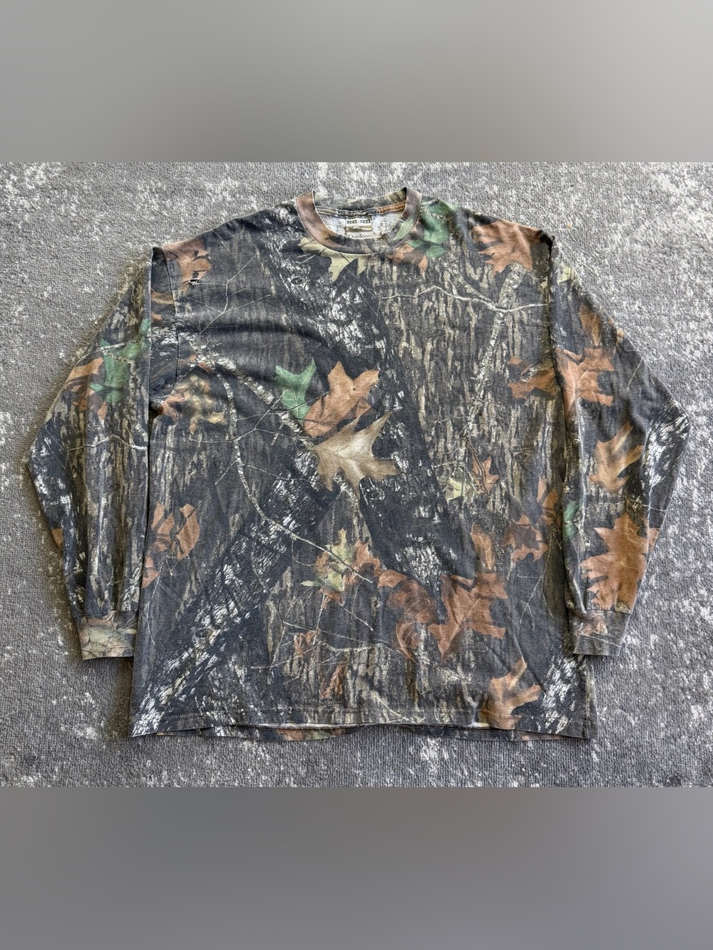 Vintage 90s Men’s Jerzees Hunting Camo Long sleeve T-shirt